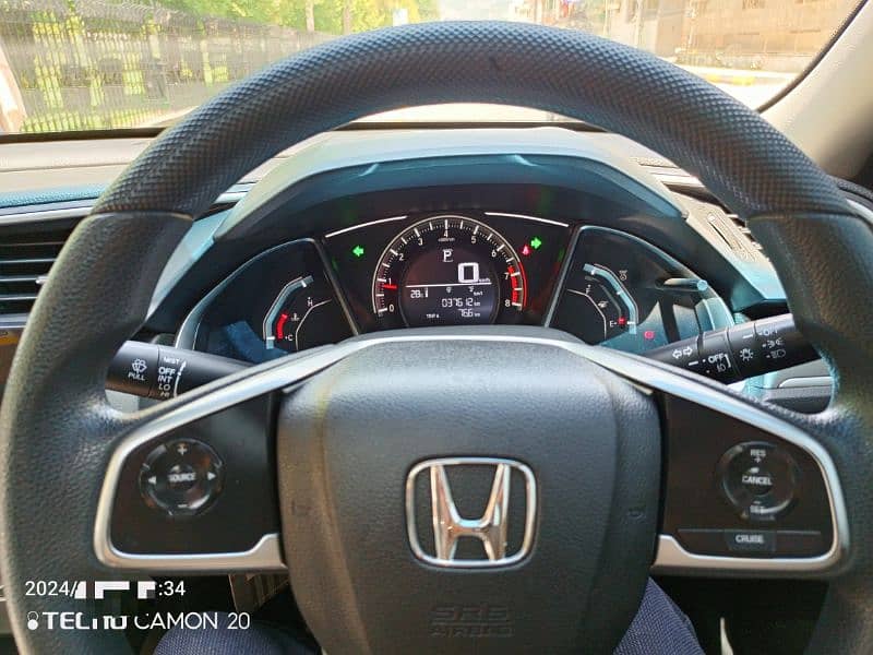 Honda Civic Oriel 2020 11