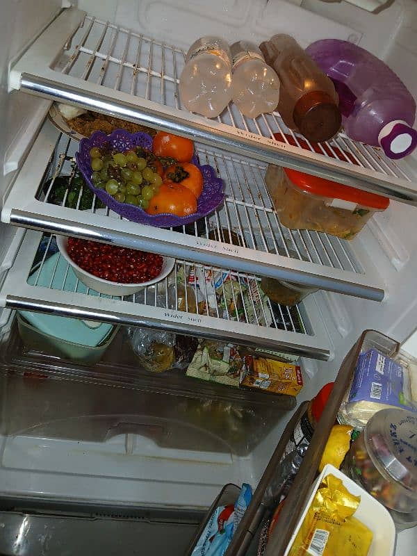 Dawlance Refrigerator 4