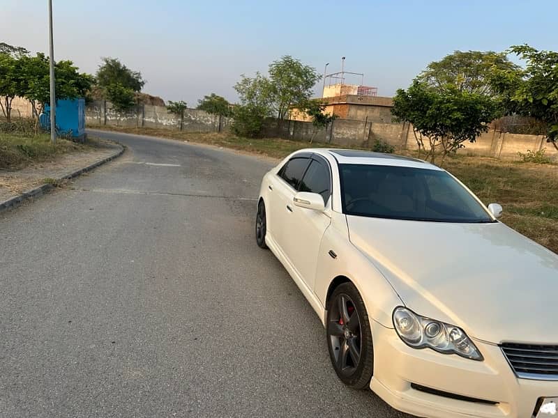 Toyota Mark X 2005 3