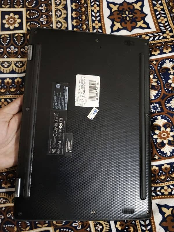 chrome book for urgent sale 4