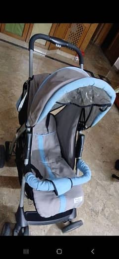 Pram in a very good condition