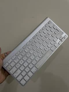 Apple wireless keyboard Mouse