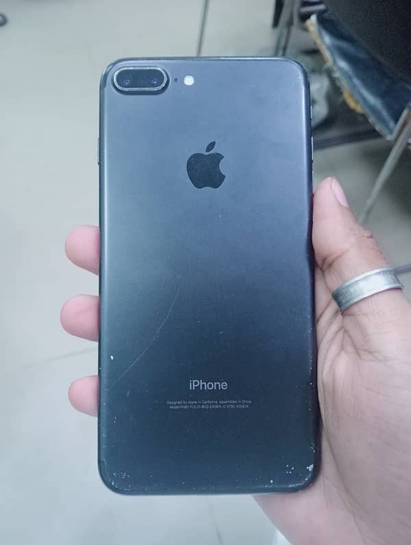 Iphone 7plus 128GB PTA Aproved 1