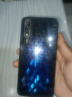 vivo s1 4/ gb 128 gb with box and charger