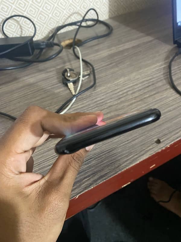 iPhone 7 pta approved 5