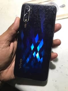 Vivo s1 with charger cable 4-128 gb exchange posible