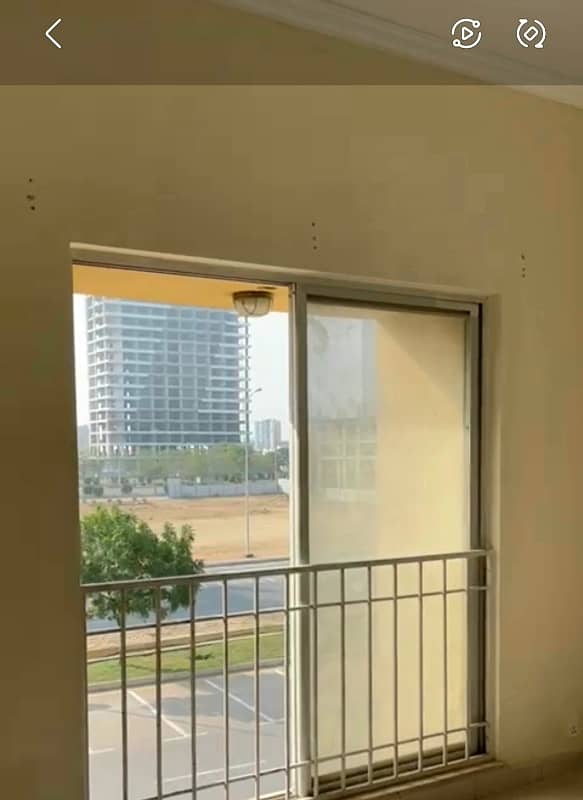 Jinnah Facing First Floor Apartment For Sale in Bahria Town Karachi 6