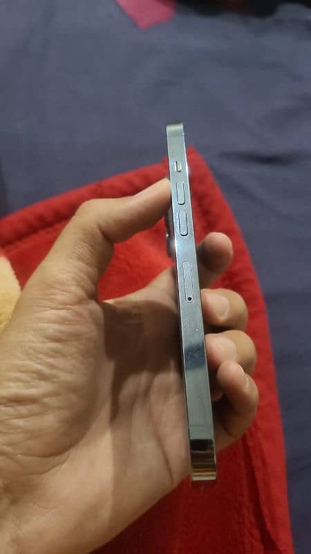 iPhone 13pro (pta approved) 4