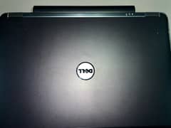 Dell Latitude laptop in good condition 0