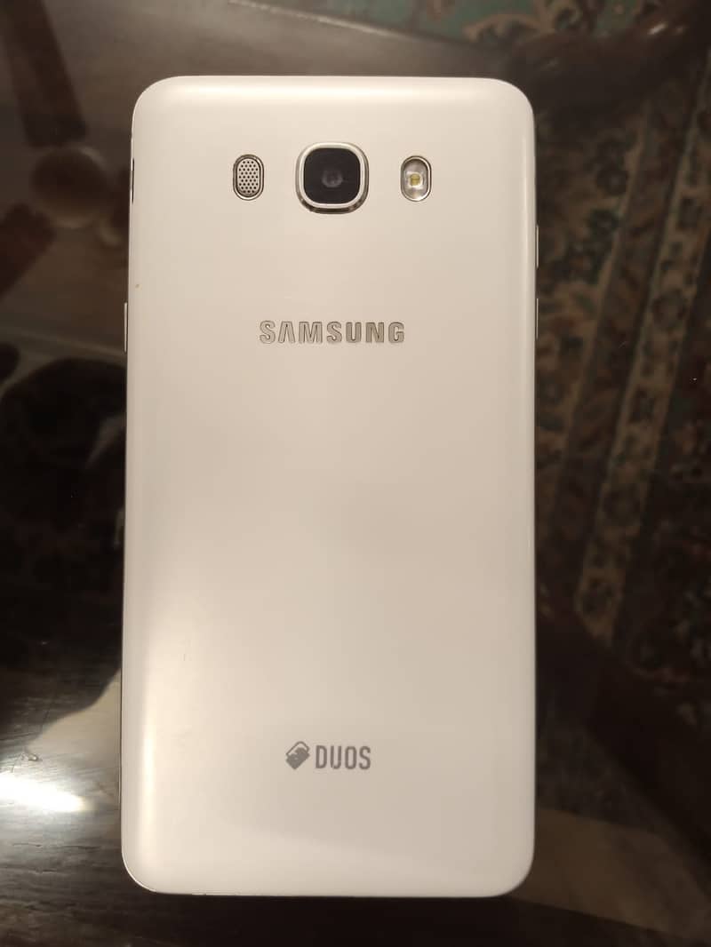 Samsung J7 6 1