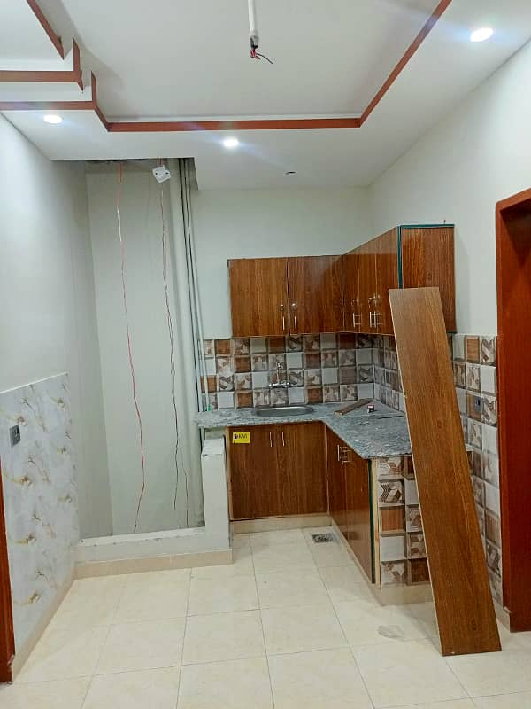 Running hostel building for rent setup for sale in Johar town opposite umt university hostels area profitable building 10