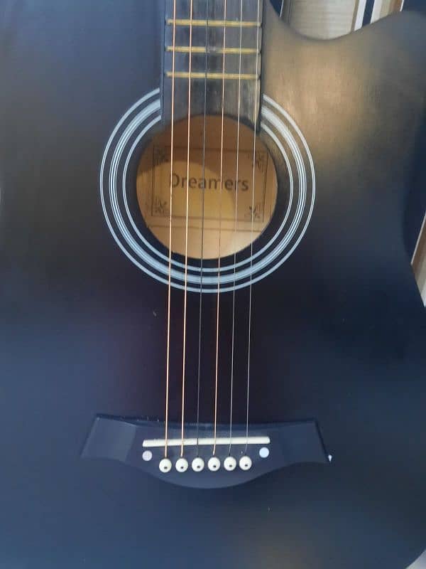 Black Guitar, dreamer company 5