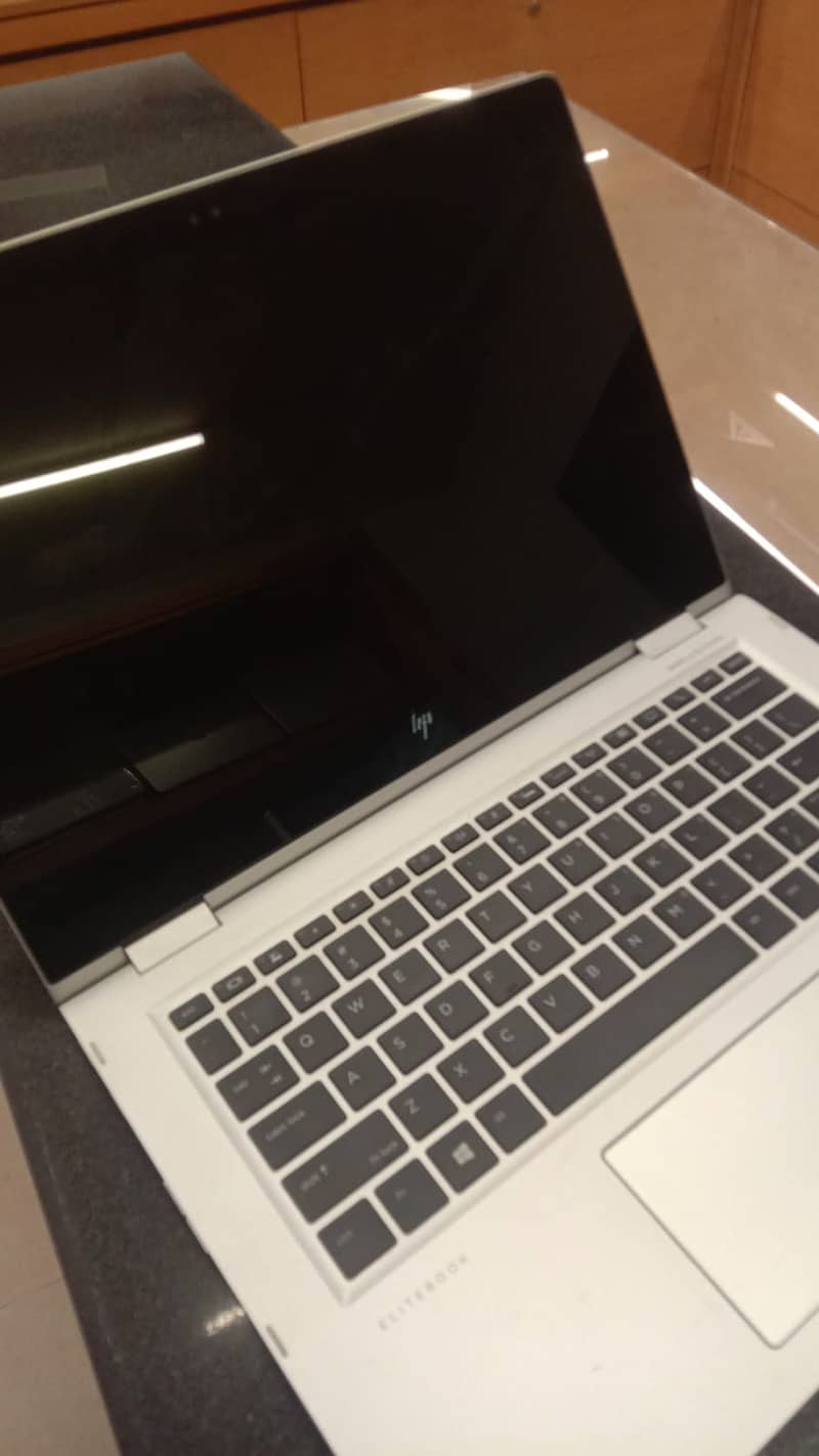 HP Elitebook  x360 1030 G2  Touch 1