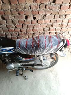 Honda 125 total original black colour condition achi