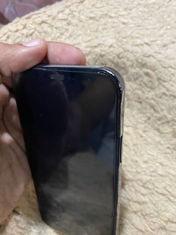 i phone 12 for sale non pta black colour 4