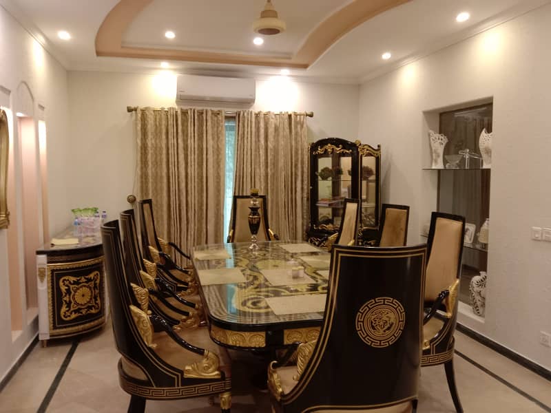 1 Kanal Most new Out House Prime Hot For Sale dha Phase3 2