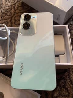 Vivo Y18 White Complete Box What's Number 03358672136