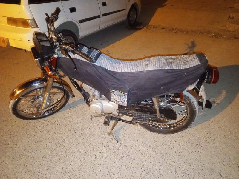 Honda CG-125 Karachi number 3