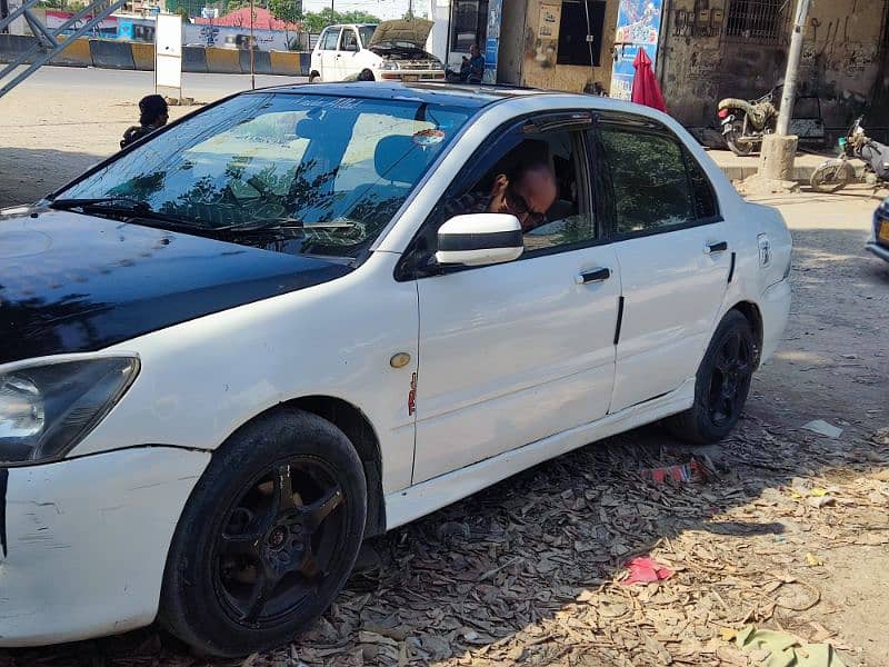 Mitsubishi Lancer 2007 Automatic with sunroof japanese variant 7