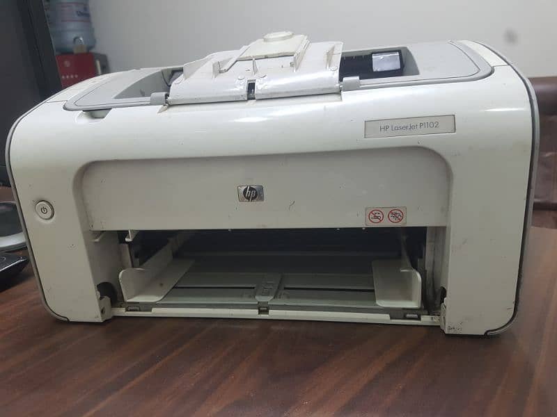 HP LaserJet 1102 Printer - Excellent Condition, Light Office Used 7