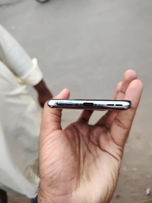 OnePlus 9 5G 8Gb/128Gb 1sim local prove rate kr le ge 2