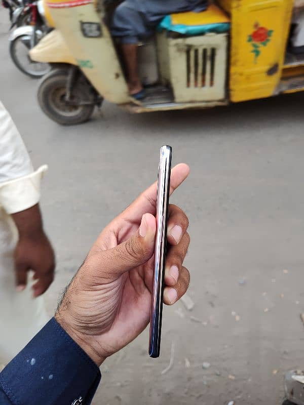 OnePlus 9 5G 8Gb/128Gb 1sim local prove rate kr le ge 3