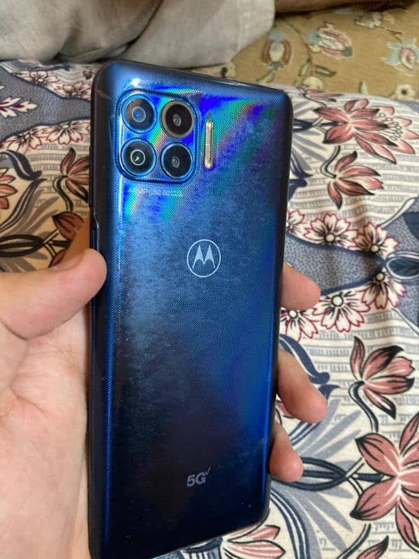 MOTOROLA One 5g 3