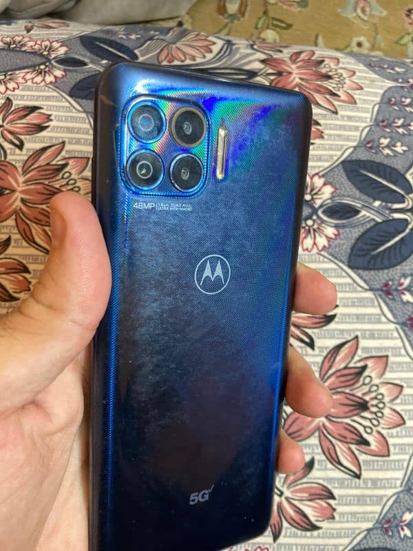 MOTOROLA One 5g 4