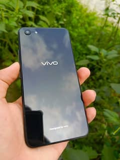 vivo     6/128