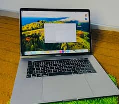 Apple MacBook Pro 2017 - 15 inch 0