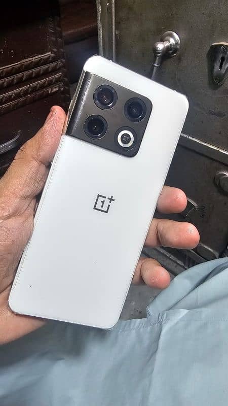 OnePlus 10 pro white Panda Pta approved 1