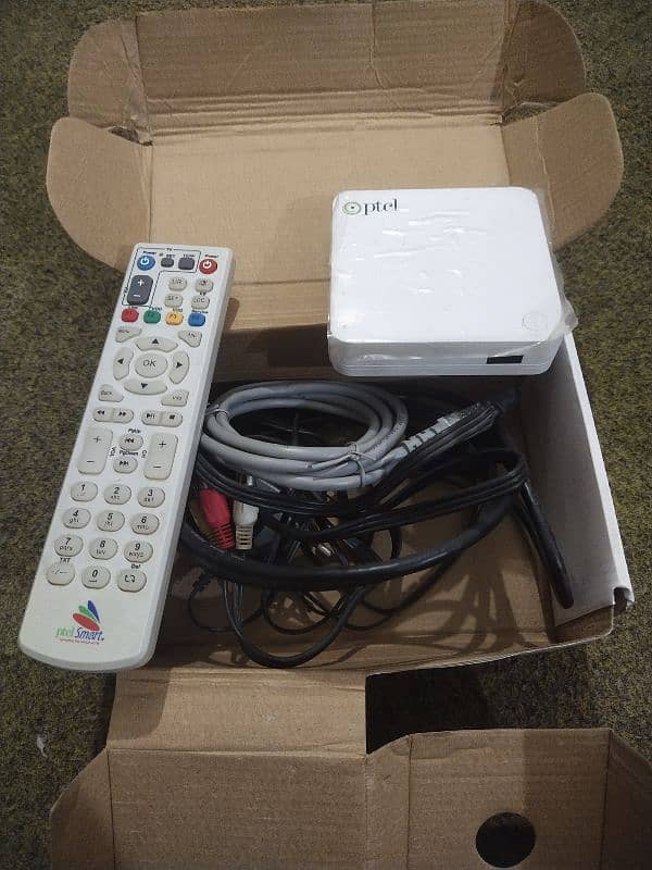 PTCL Smart TV Box 1