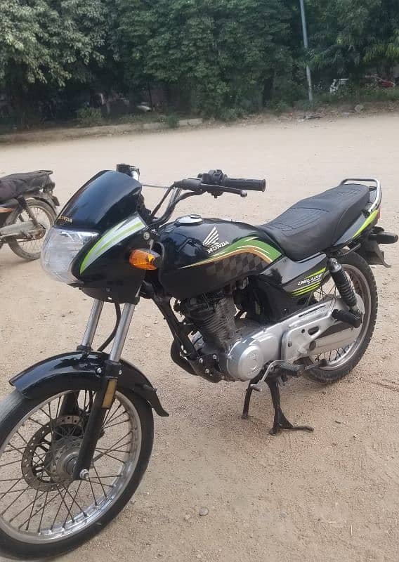 Honda Deluxe 125cc 4