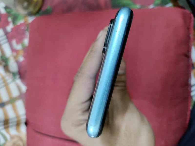 Realme 5