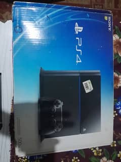 Ps4 Fat Model 1tb Full of Offline games installed 2 controllers