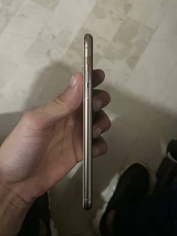 IPHONE 11 PRO MAX (PTA) 2