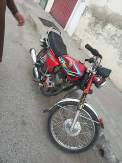 125 bike in good condition 2018 model