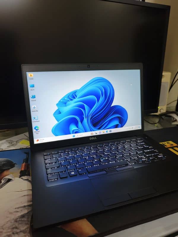 Dell latitude 7490 8