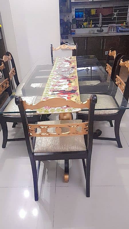 dinning table 6 seater 1