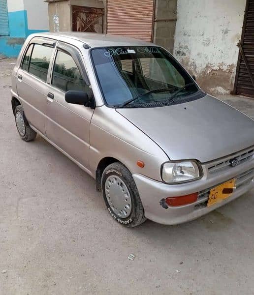 Daihatsu Cuore 2004 3