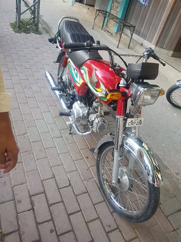 Honda CD70 5