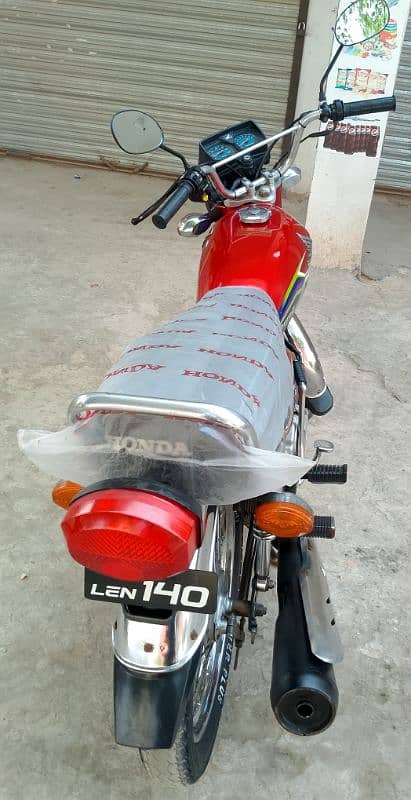 Lush condition Bike Honda CG 125 Lahore Number 3