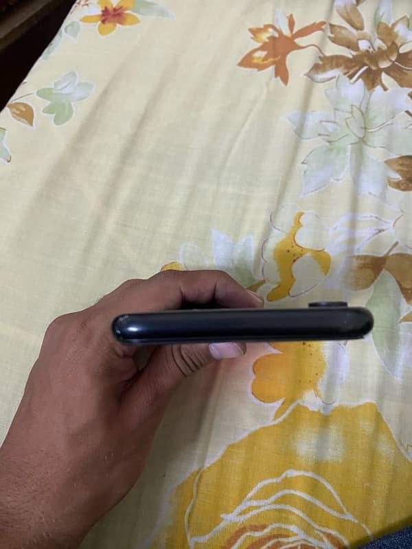 Iphone Xr Dual pta Approved 5