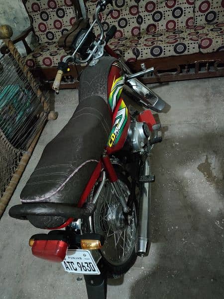 HONDA 70 FOR SALE MASHA ALLAH LIKE NEW BIKE SHOROM CONDITION 1