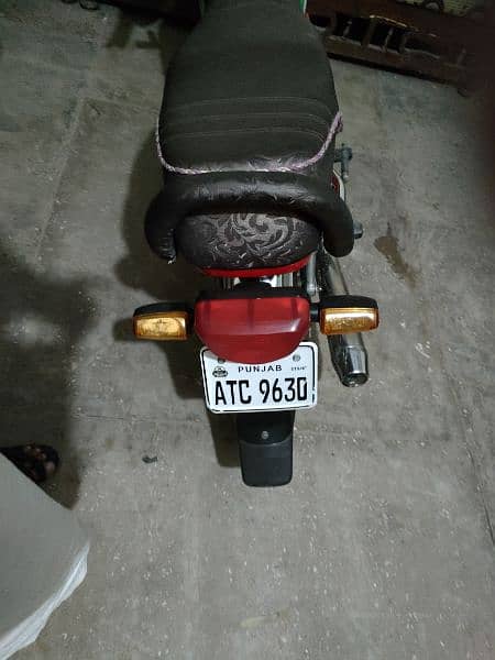 HONDA 70 FOR SALE MASHA ALLAH LIKE NEW BIKE SHOROM CONDITION 2