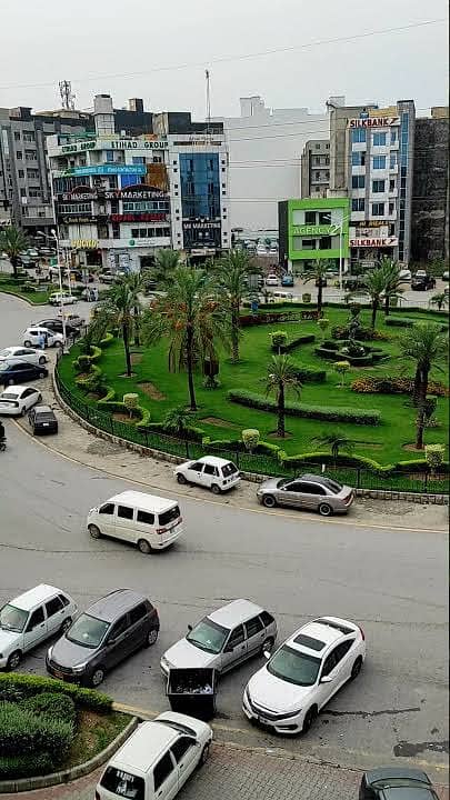 *PLAZA FOR SALE BAHRIA TOWN CIVIC investors rate 2