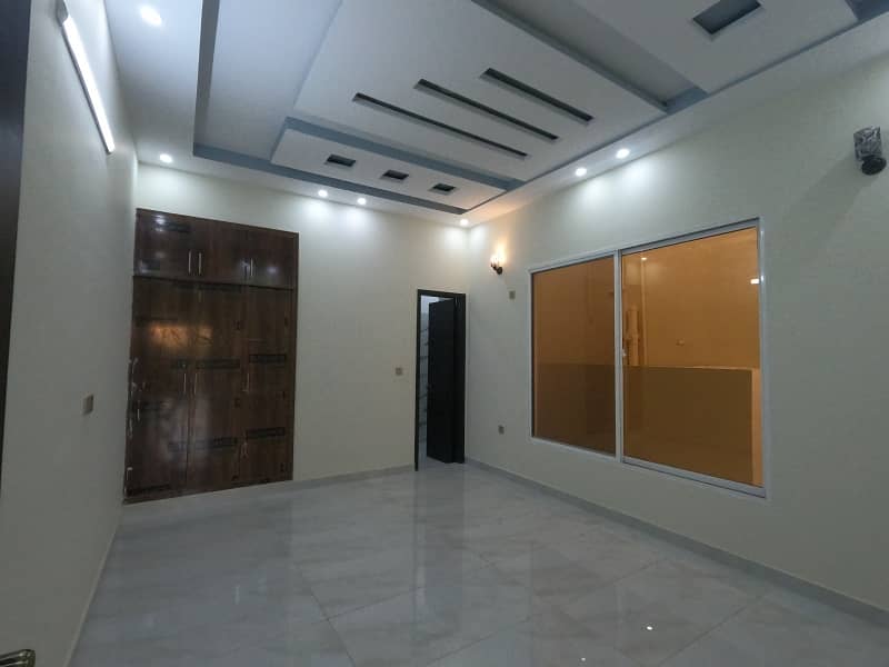 240 Yard G+2 Newly Constructed House for Sale Gulshan Iqbal Block 10A Near Lasania Restaurant 3