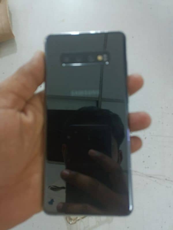 Samsung S10 plus 8 128 3