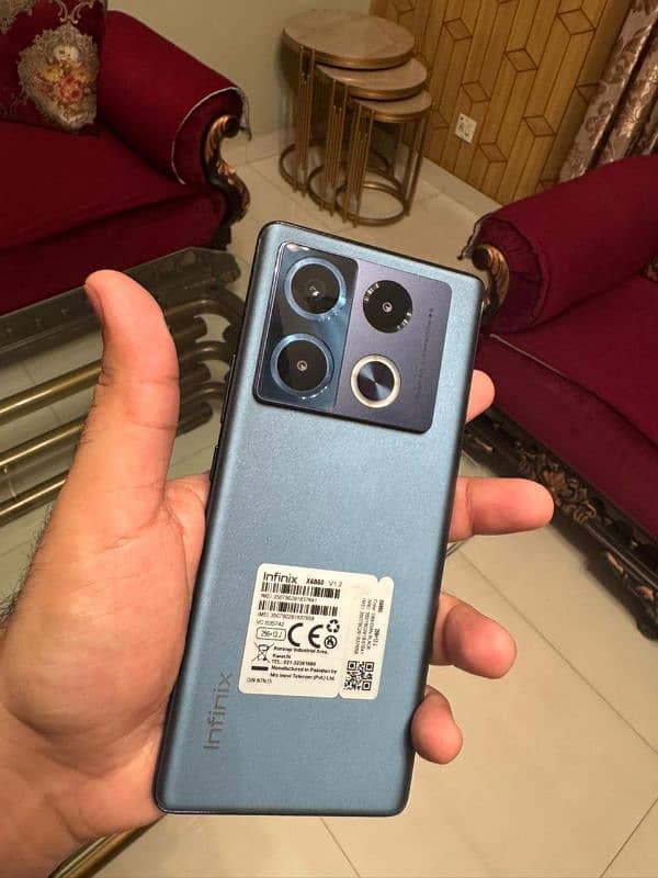 Infinix note 40 pro | Only 2 weeks used 4