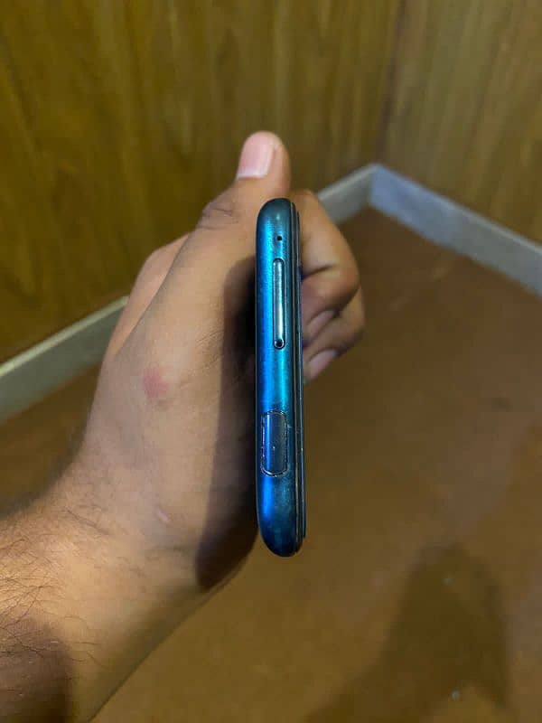 Huawei Y9 Prime 4